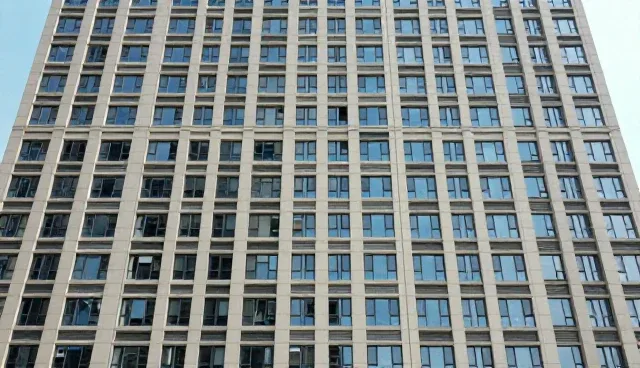 提示词优化网站：如何解决内容偏差问题