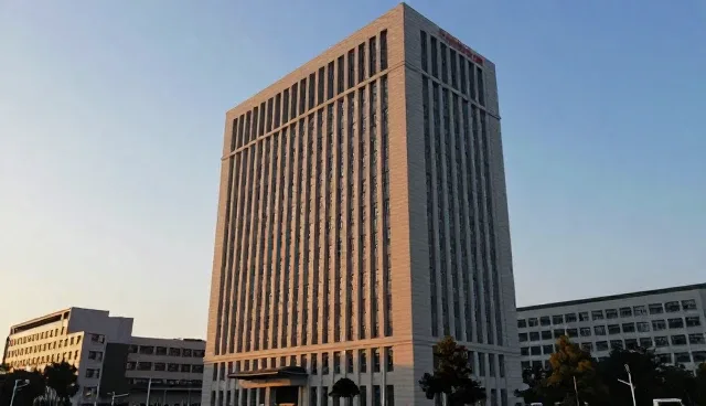 提示词交易值不值得入坑：澄清常见误区