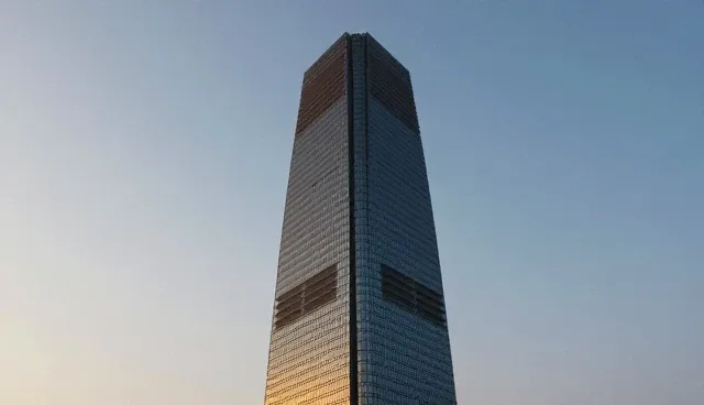 提示词英语应用:内容稳定产出服务的选型与维护建议